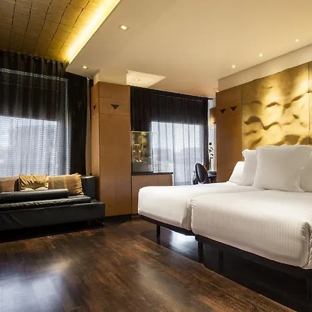 Claris & Spa Gl, A Small Luxury Of The World