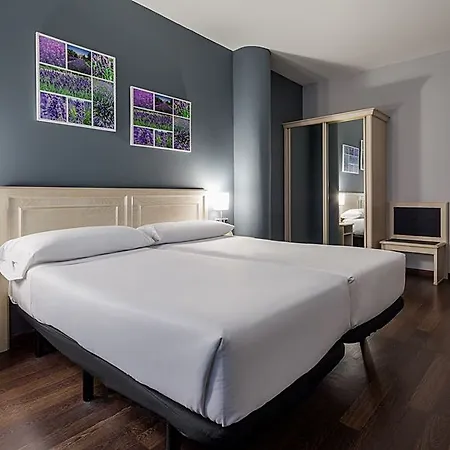 Hotel Ilunion Bel-art