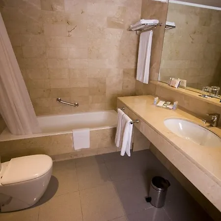 Viladomat 3*