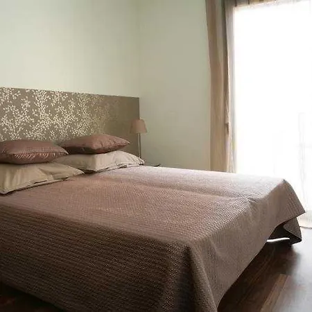 Med Aparts Bas Apartamento