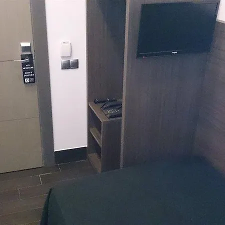 달리아 람블라스 호텔