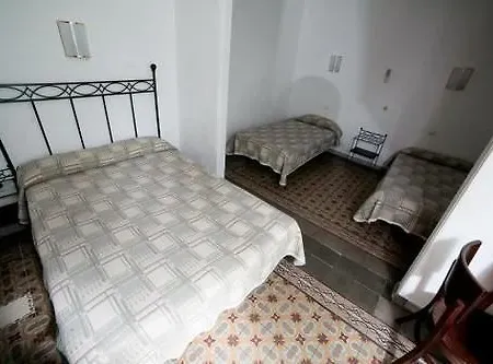 بينينسولار برشلونة