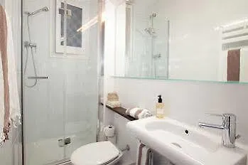 Nextdoor Miro 아파트 *