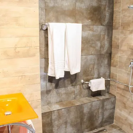 Casa de hóspedes Hostalbia 3*