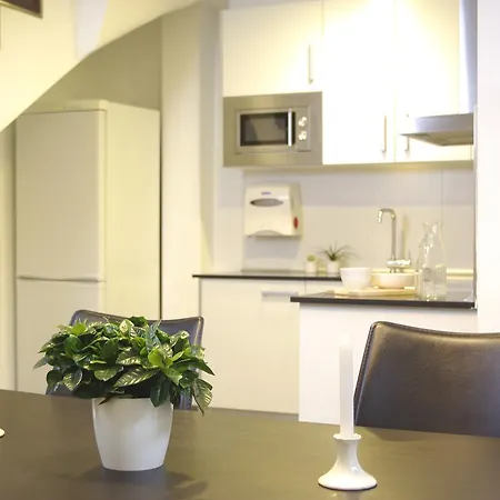 08028 Apartamento *