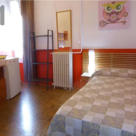Residencia Universitaria San Marius- Diagonal *