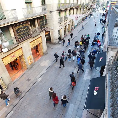 Hostel Sun & Moon Barcelona