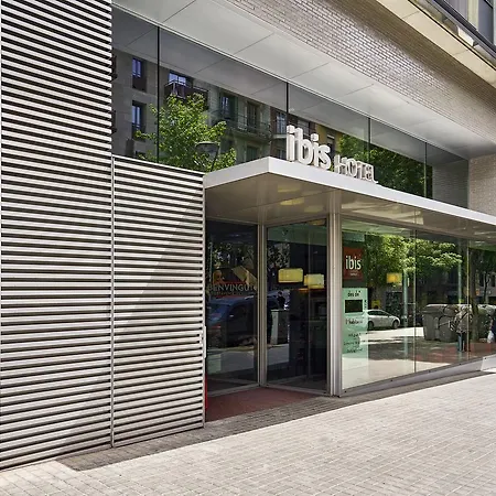 Ibis Centro Отель 2*