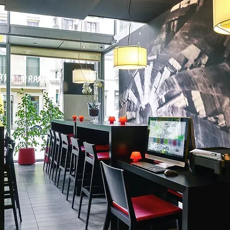 Отель Ibis Centro 2*