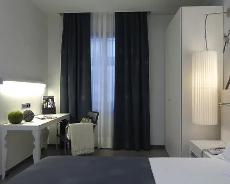 Hotel Catalonia La Boqueria 4*