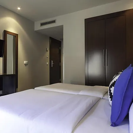 Hotell Acta Bcn 40