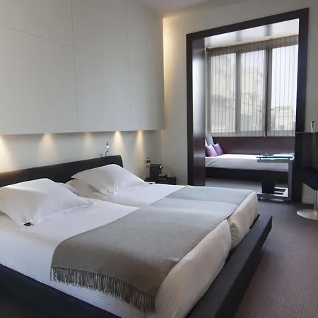 Hotel Sixtytwo