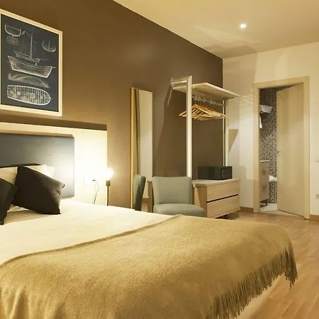 Mh Ramblas Apartament *