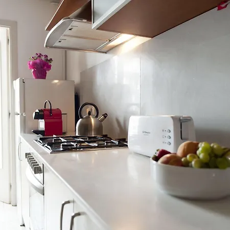 Mh Ramblas Apartament Barcelona
