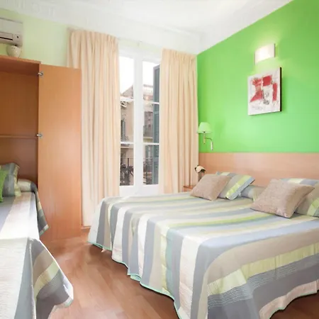 Auberge de jeunesse Felipe Ii *
