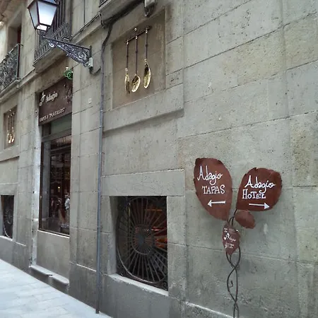 Adagio Hotel 2*