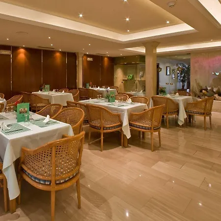 Lleó Hotel