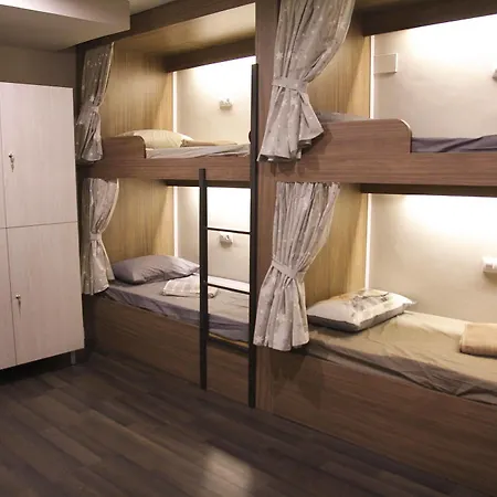 Albergue & Sagrada Familia *