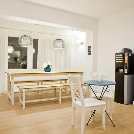 Blue Bed & Breakfast 2*