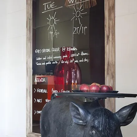 Sixtytwo Hotel