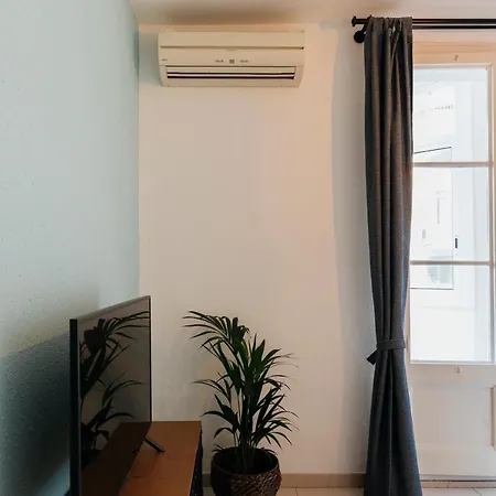 Eixample Sants Estacio 아파트 *