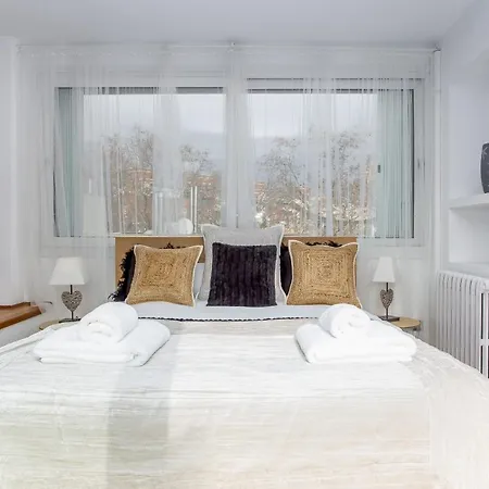 Lodging Beach House Olimpica * Барселона