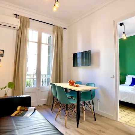 Apartment Sagrada Familia Iv