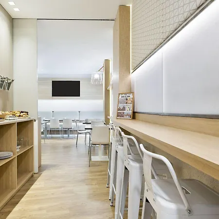 Acta Laumon Hotel Barcelona