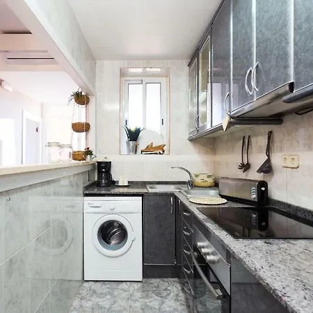 Friendly Family Poble-sec Apartament *