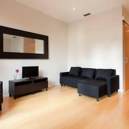 Lägenhet Modern Quiet Flat With A Large Balcony *