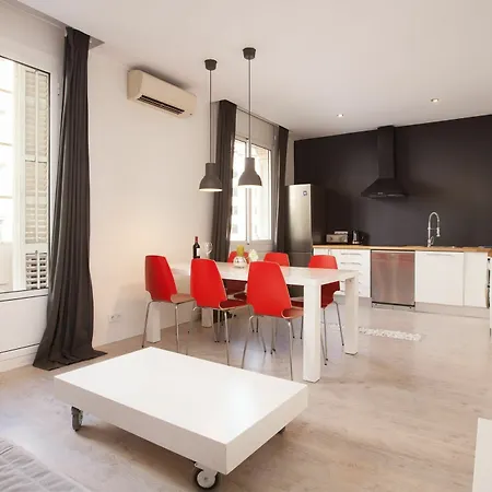Rent Aparments Diagonal-aribau Daire Barselona