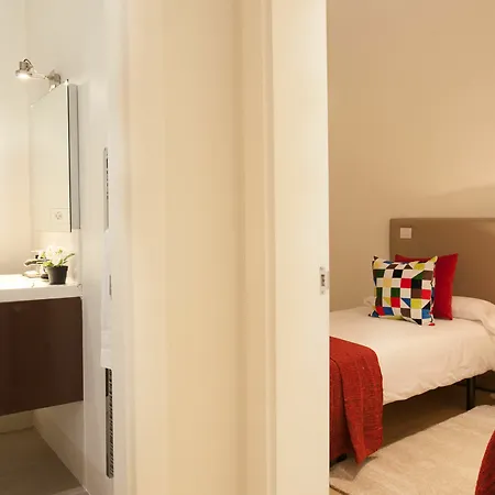 Rent Aparments Diagonal-aribau Daire