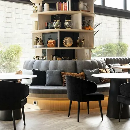Ilunion Hotel 4*