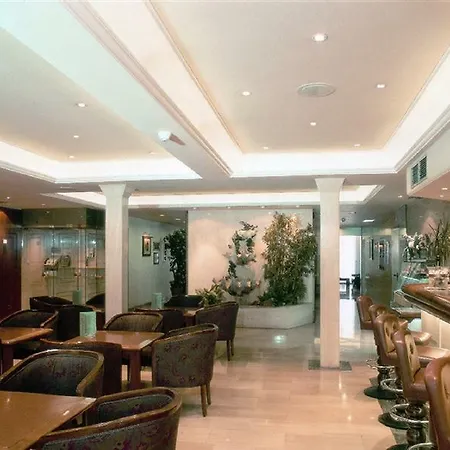 Hotel Lleó 3*