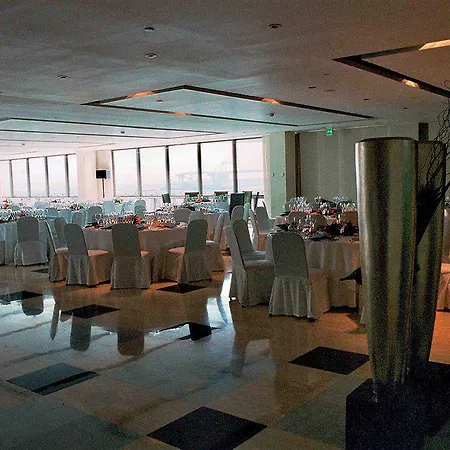 Eurostars Grand Marina Gl 5*