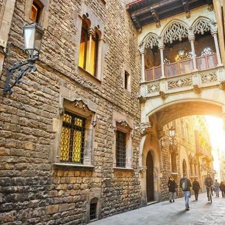 Pensión Bcn Beautiful Gotic