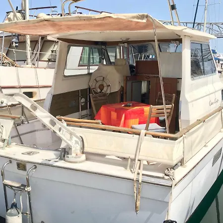 Boat Yacht Barcelona Botel Sant Adria de Besos