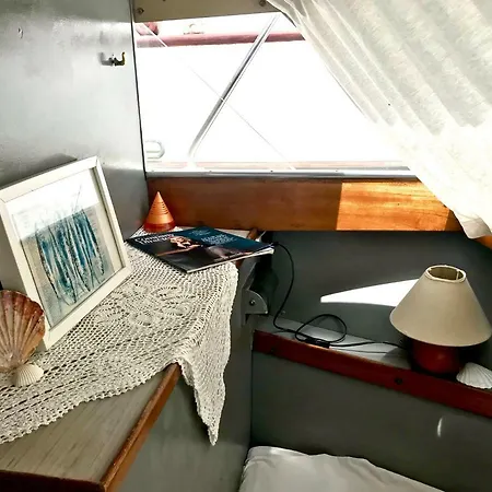 Boat Yacht Barcelona Botel