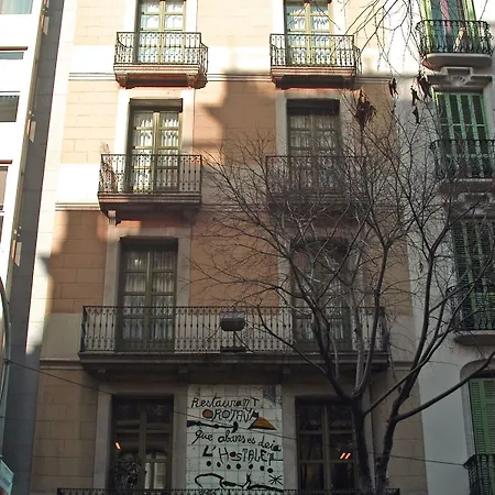 No 335 The Streets Apartment Barcelona
