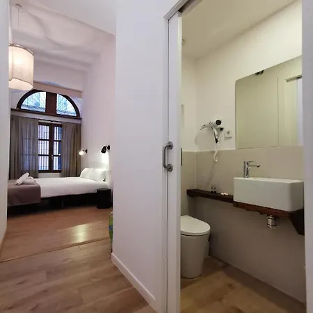 Classbedroom Port Ramblas Apartment