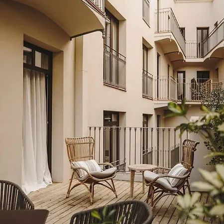 Hotel Condestable 2*