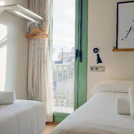 Apartament Sants Station *